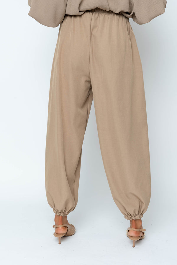 Carraig Donn Camel High Waisted Cuffed Hem Trousers