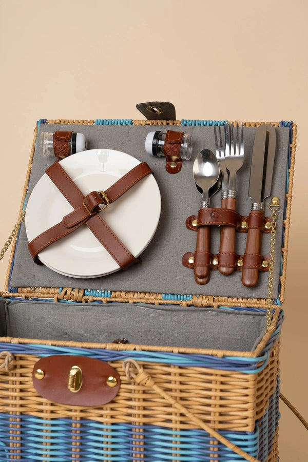Carraig Donn 2 Person Retro Wicker Picnic Basket