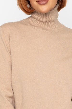 Carraig Donn 25Aw Soft Touch Roll Neck Beige