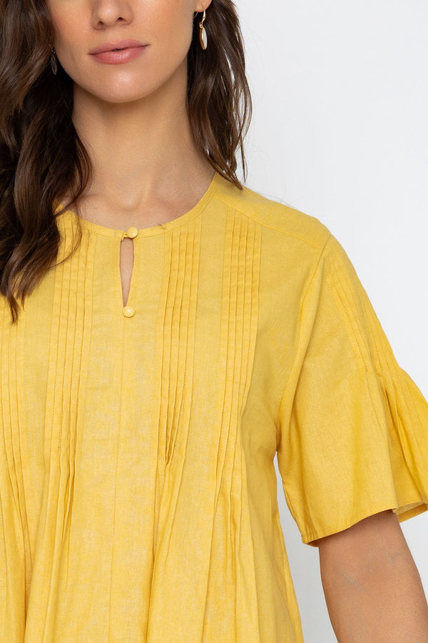 Carraig Donn 26Ss Pleated Short Sleeve Top