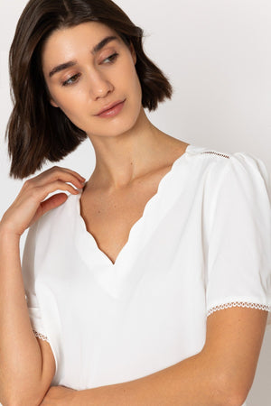 Carraig Donn 26Ss Scallop Neck Top White