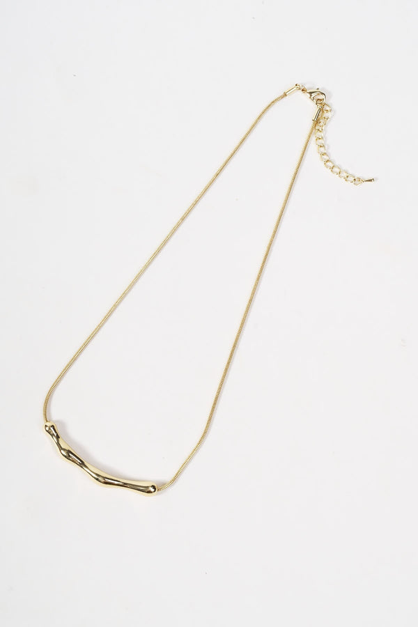 Carraig Donn Abstract Gold Bar Necklace