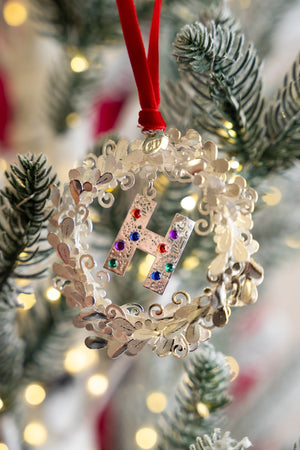 Carraig Donn Alphabet Wreath H