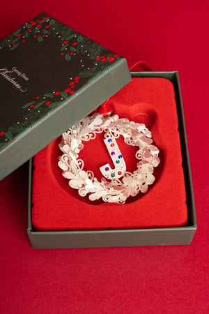 Carraig Donn Alphabet Wreath J