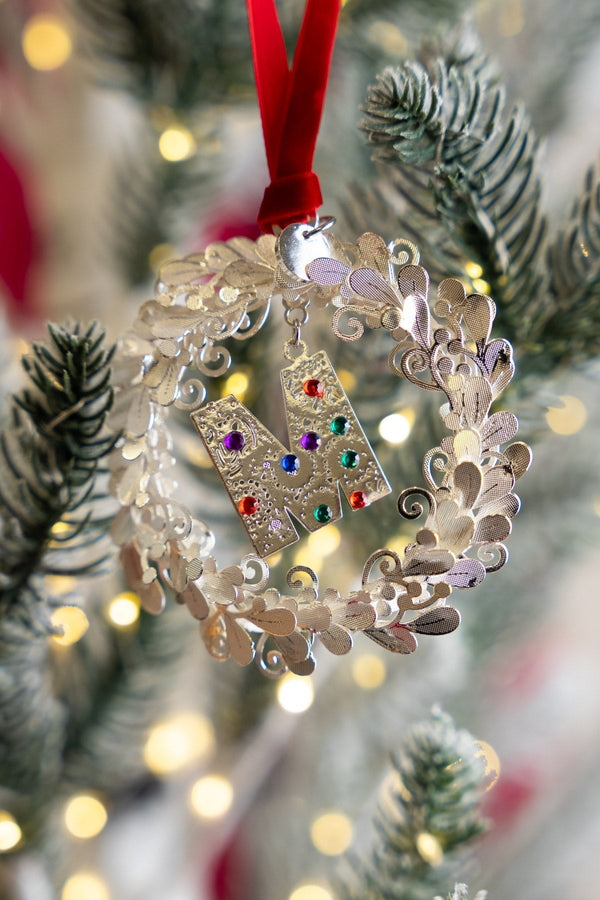 Carraig Donn Alphabet Wreath M