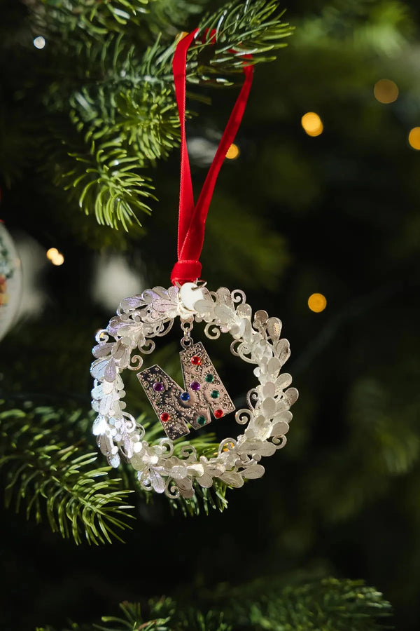 Carraig Donn Alphabet Wreath M