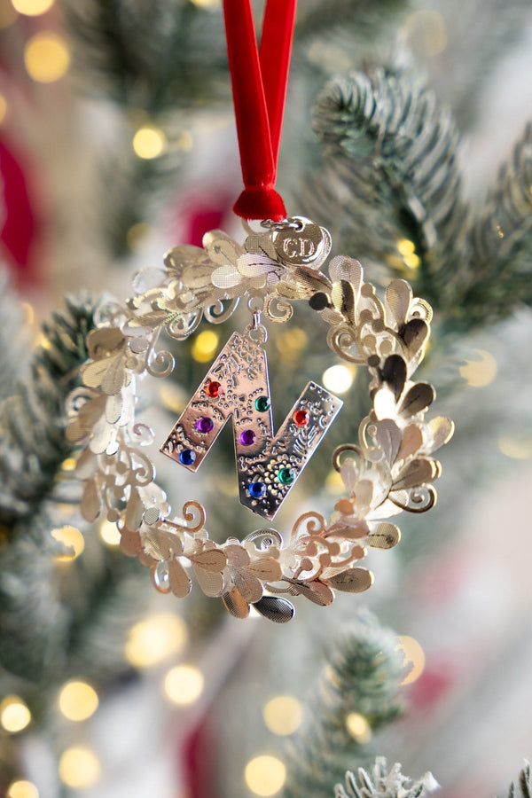 Carraig Donn Alphabet Wreath N