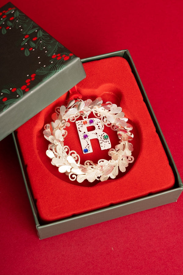 Carraig Donn Alphabet Wreath R