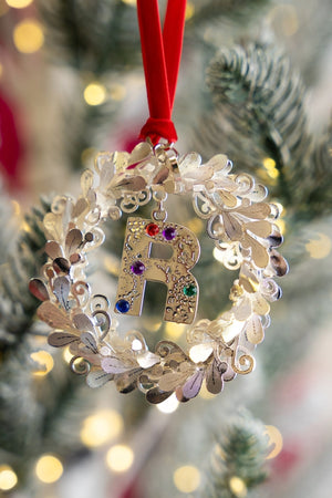 Carraig Donn Alphabet Wreath R