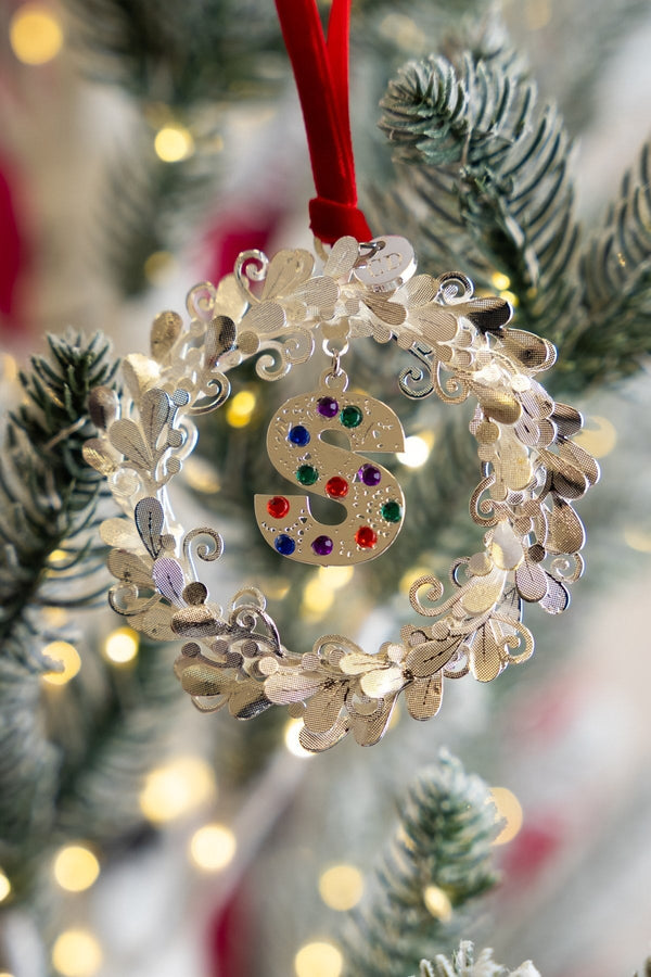 Carraig Donn Alphabet Wreath S