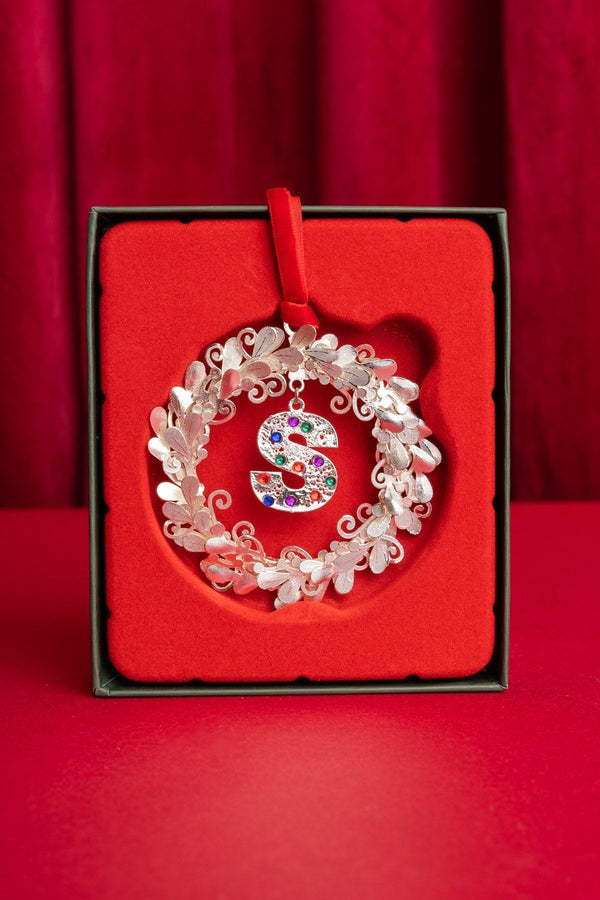 Carraig Donn Alphabet Wreath S