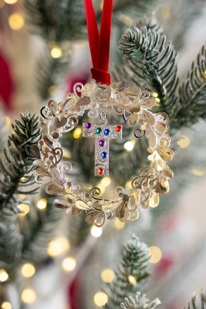 Carraig Donn Alphabet Wreath T