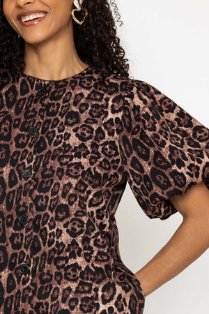 Carraig Donn Animal Printed Tara Short Sleeve Blouse