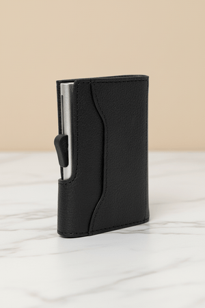 Carraig Donn Bank Cards Protector Wallet in Black