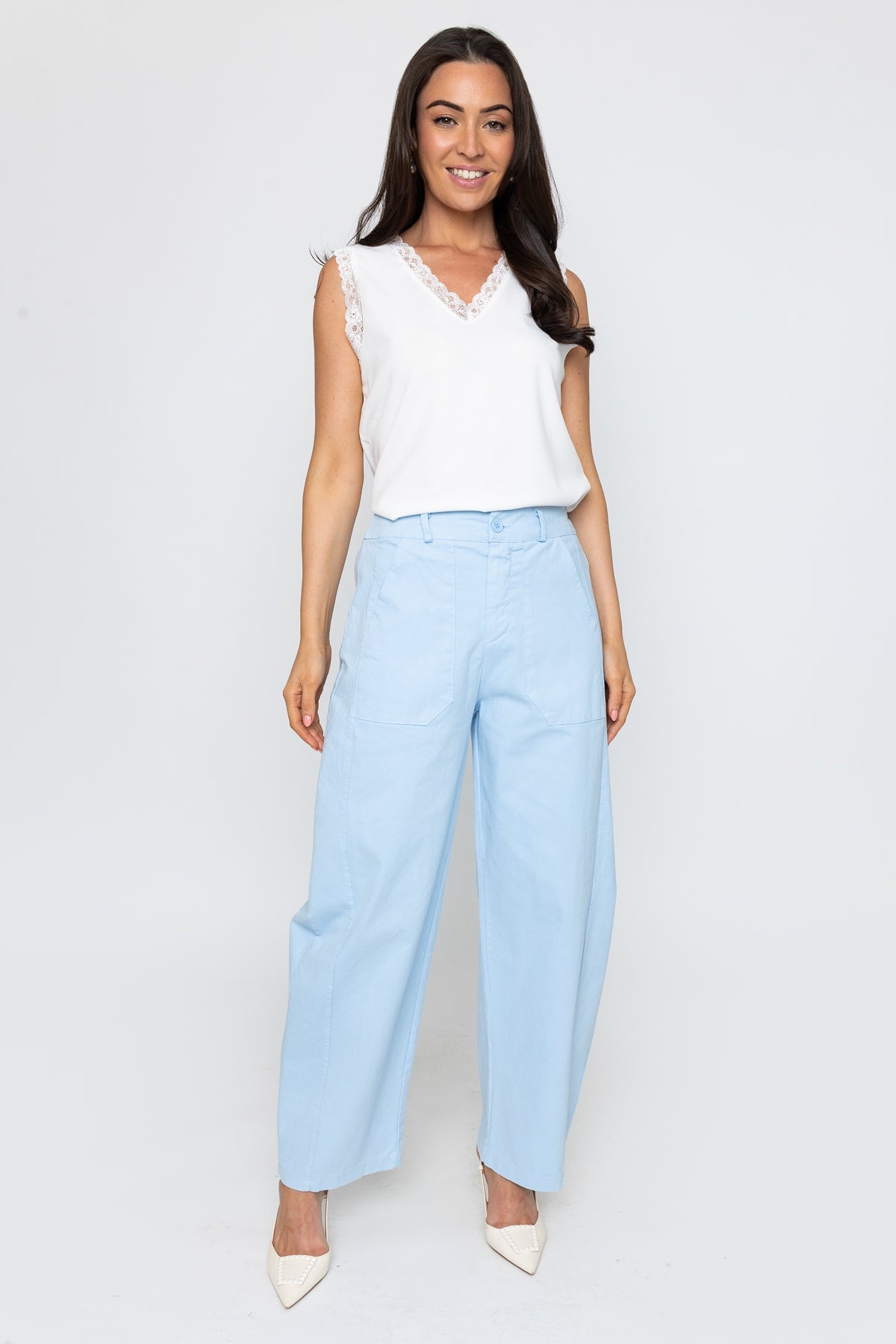 Barrel Leg Jeans in Blue
