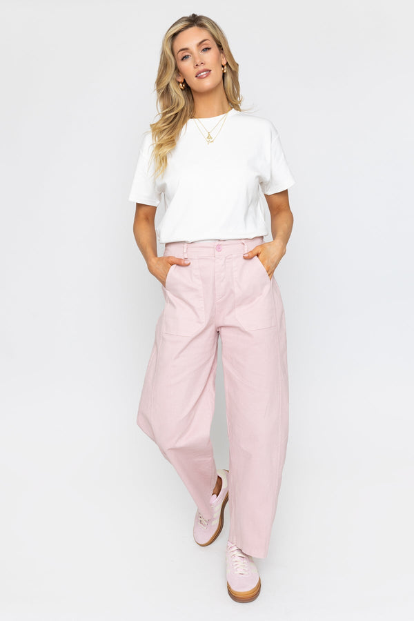 Carraig Donn Barrel Leg Jeans in Pink