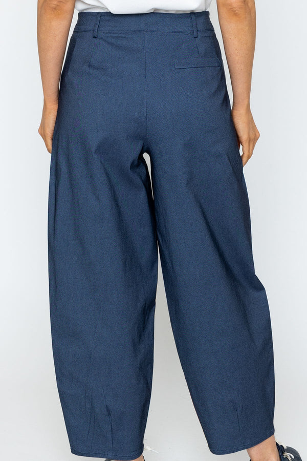 Carraig Donn Barrel Leg Trousers in Denim
