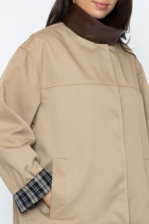 Carraig Donn Beige Walking Jacket