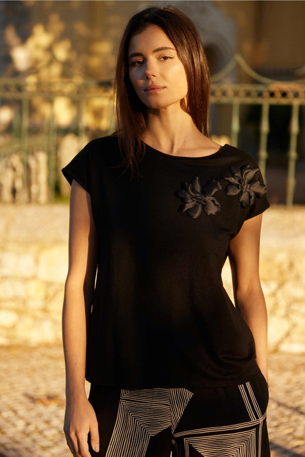 Carraig Donn Black 3D Flower Short Sleeve Top