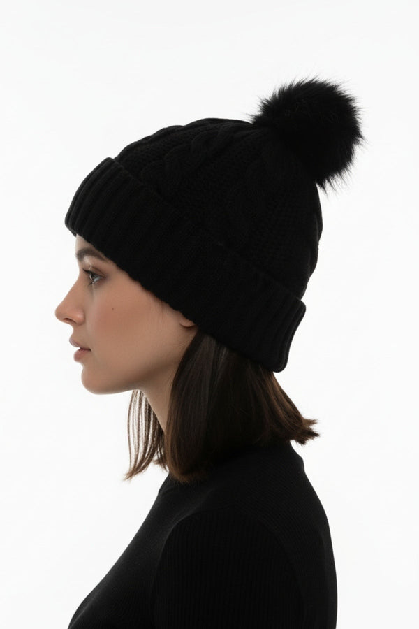 Carraig Donn Black Diamond Pattern Bobble Hat