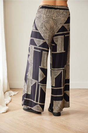 Carraig Donn Black Geometric Print Trousers
