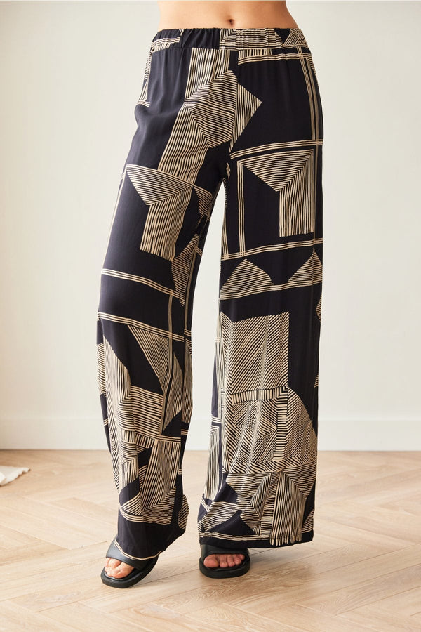 Carraig Donn Black Geometric Print Trousers