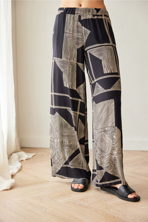 Carraig Donn Black Geometric Print Trousers