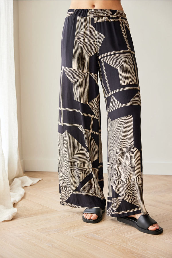 Carraig Donn Black Geometric Print Trousers