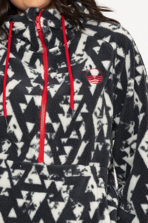 Carraig Donn Black Printed Teddy Fleece