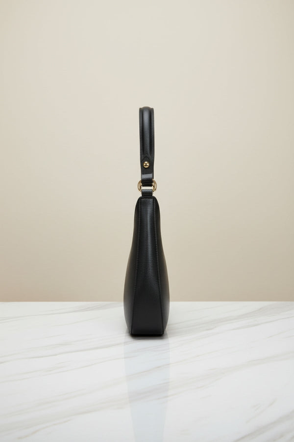 Carraig Donn Black Scoop Shoulder Bag