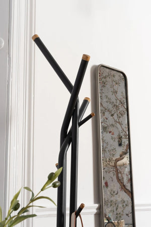 Carraig Donn Black Scott Coat Stand