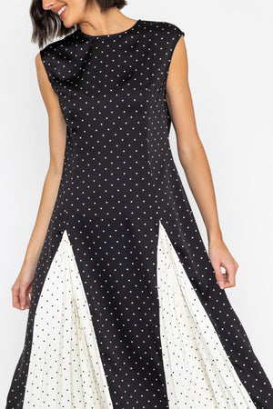 Carraig Donn Black & White Contrast Polka Dot Midi Dress