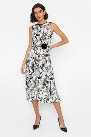 Black & White Floral Pleated Midi Dress | Occasion Wear Carraig Donn Black & White Floral Pleated Midi Dress | Occasion Wear Carraig Donn
