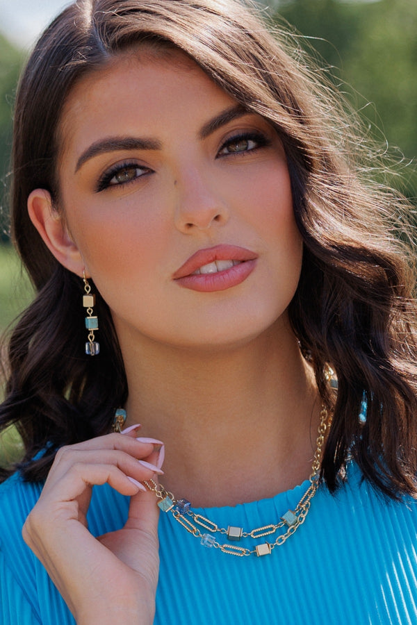 Carraig Donn Blue Cube Beaded Necklace