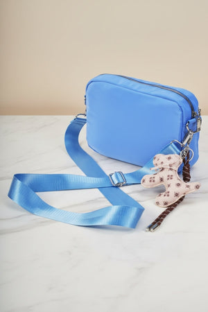 Carraig Donn Blue Dog Charm Camera Bag