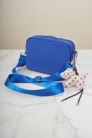 Carraig Donn Blue Dog Charm Camera Bag