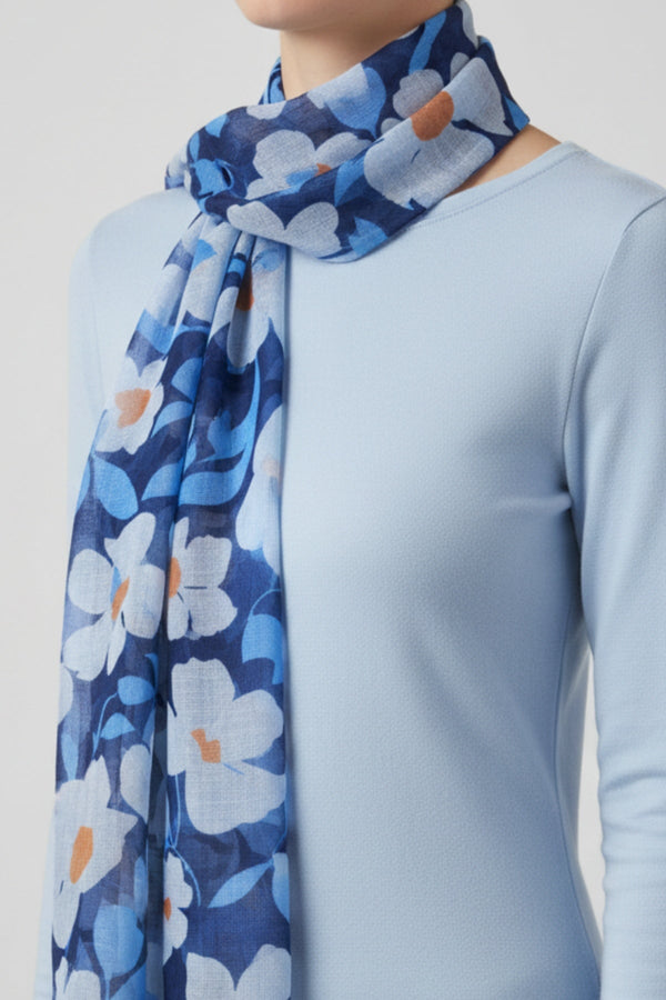 Carraig Donn Blue Floral Border Scarf