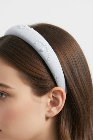 Carraig Donn Blue Flower Pearl Hairband