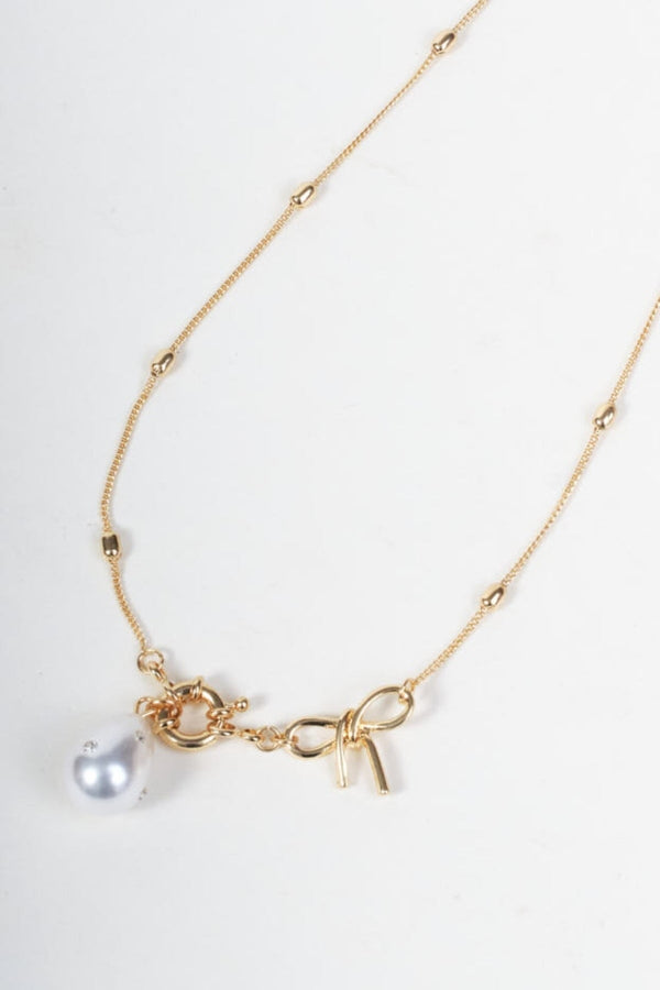 Carraig Donn Bow & Faux Pearl Gold Necklace