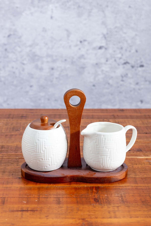 Cable Knit Sugar And Creamer With Acacia Wood Base