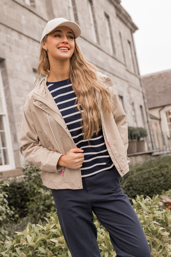 Carraig Donn Camel Cropped Hooded Parka