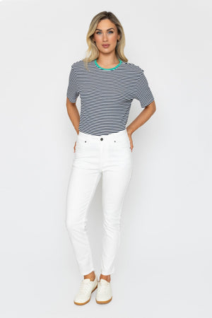 Carraig Donn Celine Casual Jeans in Ecru