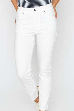 Carraig Donn Celine Casual Jeans in Ecru