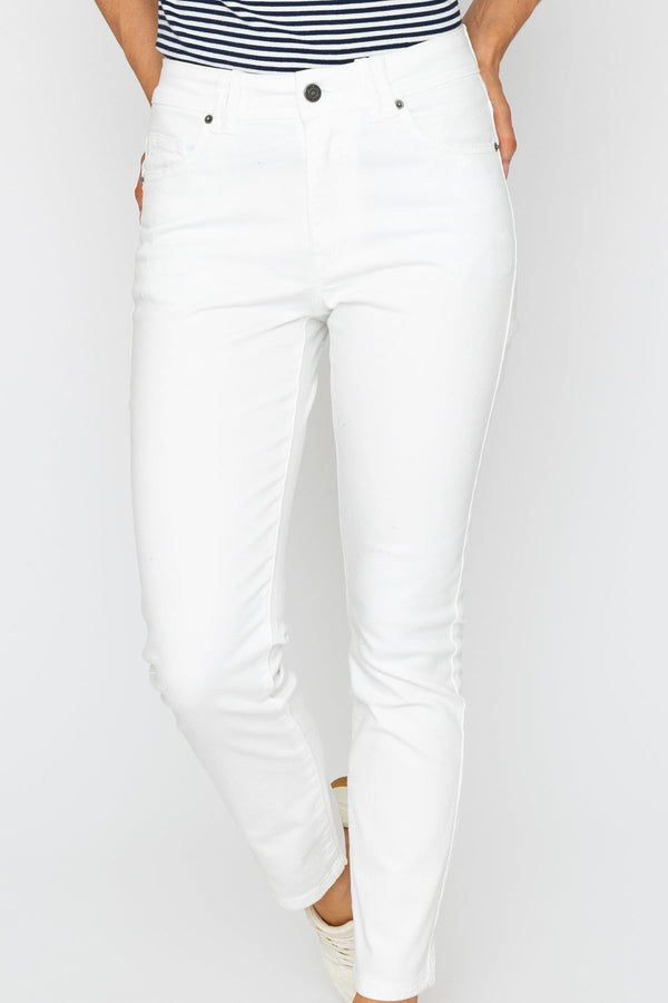 Carraig Donn Celine Casual Jeans in Ecru