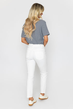 Carraig Donn Celine Casual Jeans in Ecru