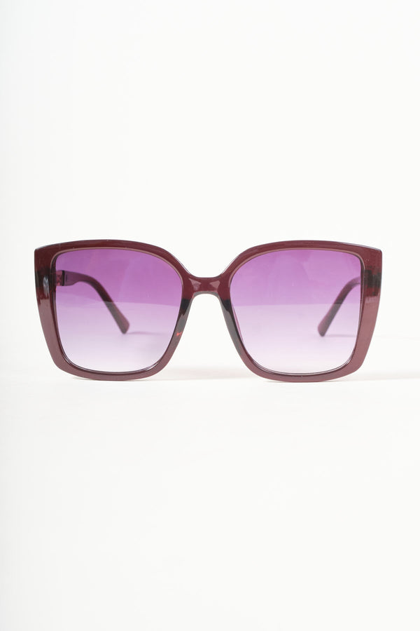 Carraig Donn Chain Link Burgundy Square Sunglasses