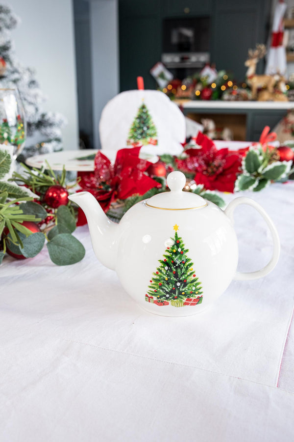 Carraig Donn Christmas Tree Tea Pot