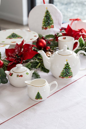 Carraig Donn Christmas Tree Tea Pot