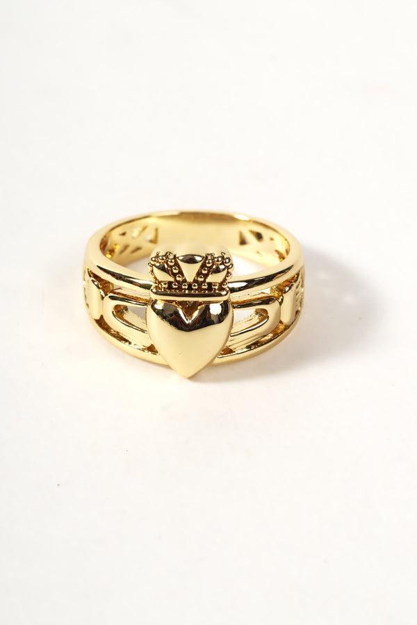 Carraig Donn Chunky Gold Claddagh Ring - Size 7
