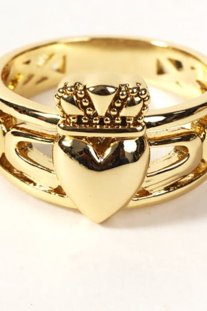 Carraig Donn Chunky Gold Claddagh Ring - Size 7